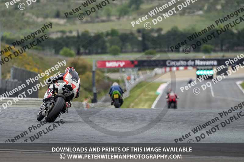 cadwell no limits trackday;cadwell park;cadwell park photographs;cadwell trackday photographs;enduro digital images;event digital images;eventdigitalimages;navarra;no limits trackdays;peter wileman photography;racing digital images;trackday digital images;trackday photos